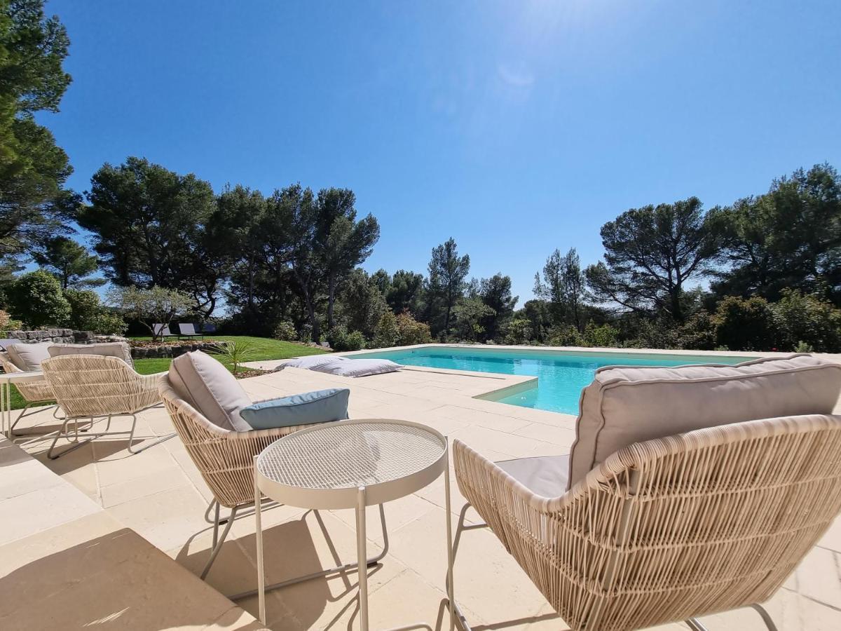 مبيت وإفطار بيرنيه لو فونتينز Cosy En Provence - Piscine Chauffee De Mai A Septembre المظهر الخارجي الصورة