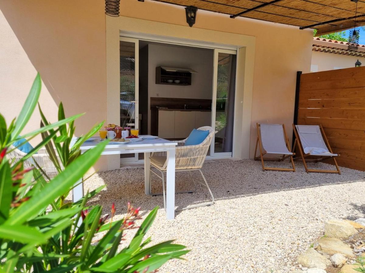 مبيت وإفطار بيرنيه لو فونتينز Cosy En Provence - Piscine Chauffee De Mai A Septembre المظهر الخارجي الصورة